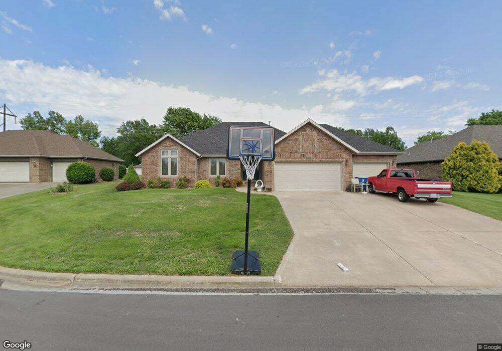 210 N Bluebird Ln, Nixa, MO 65714 - photo 1