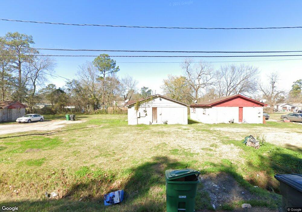 8615 Westcott Rd, Houston, TX 77016 - photo 1