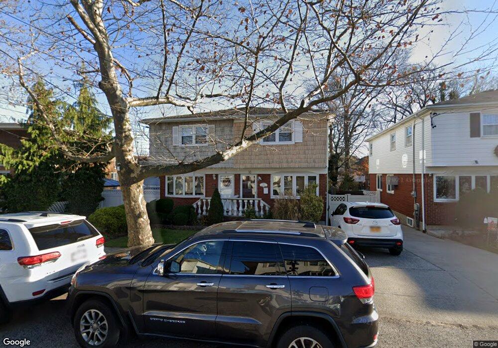 8 Nash Ct, Staten Island, NY 10308 - photo 1