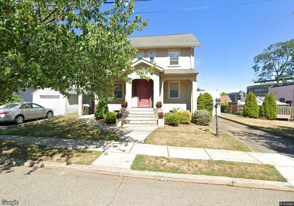 265 Baldwin Ave, Hasbrouck Heights, NJ 07604 - photo 1