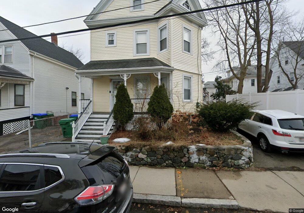 7 Higgins Ave, Medford, MA 02155 - photo 1