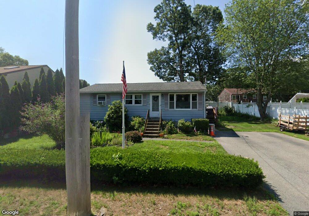 108 Northup St, Warwick, RI 02889 - photo 1