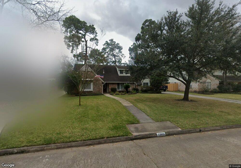 13911 Woodthorpe Ln, Houston, TX 77079 - photo 1