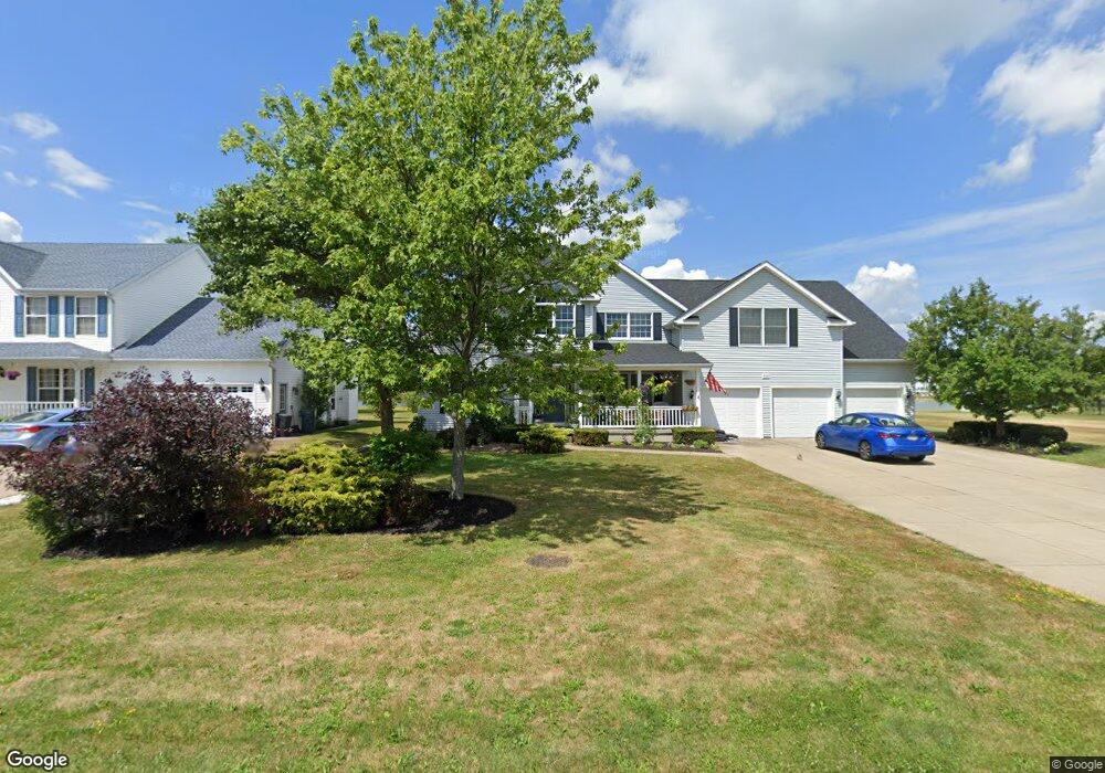 7336 Winbert Dr, North Tonawanda, NY 14120 - photo 1