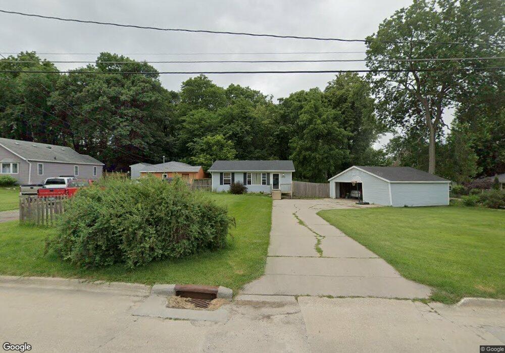 1446 E 36th St, Des Moines, IA 50317 - photo 1