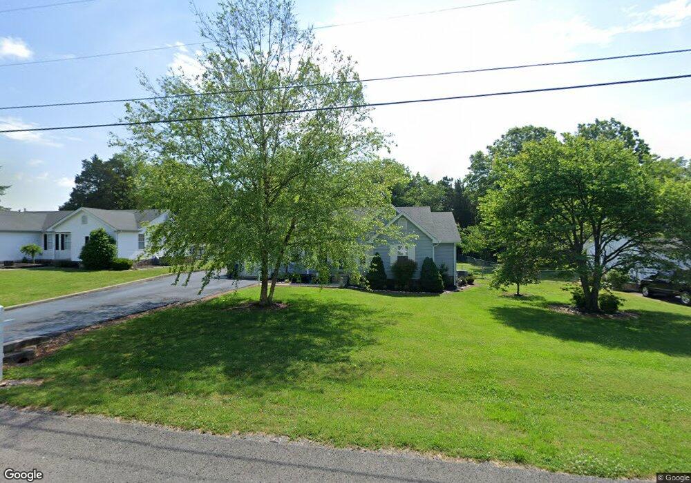 203 Russell St, Shelbyville, TN 37160 - photo 1