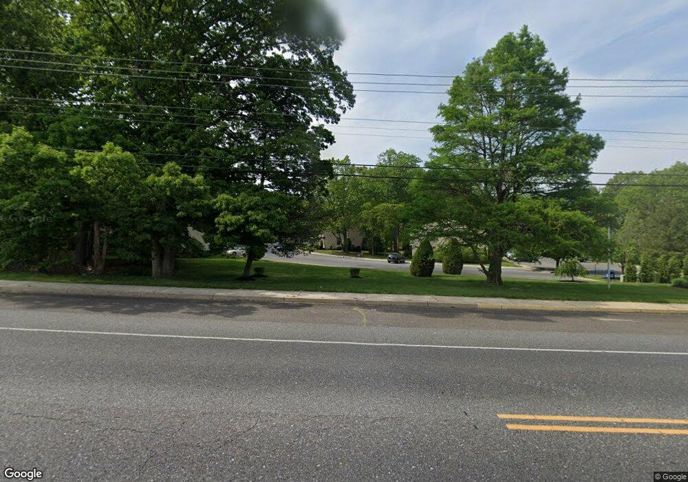 4 Button Gwinett Bldg unit 4, Blackwood, NJ 08012 - photo 1