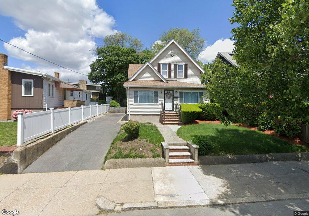 122 Main St, Winthrop, MA 02152 - photo 1