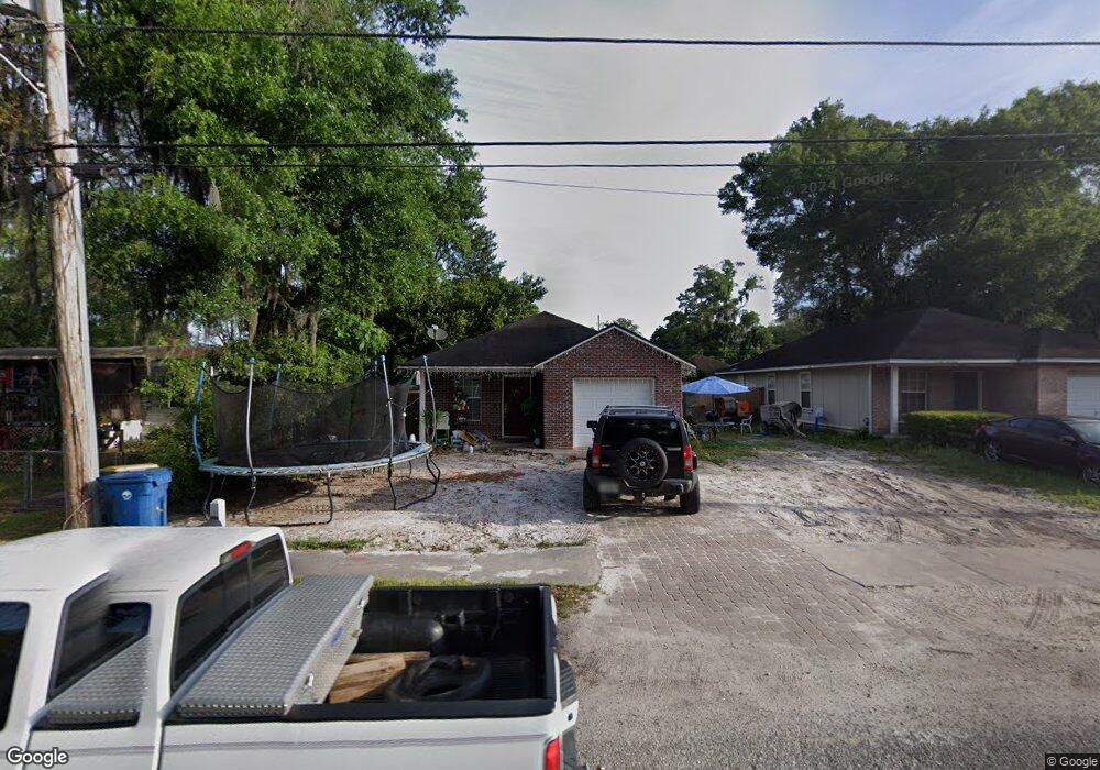 8205 Berry Ave, Jacksonville, FL 32211 - photo 1