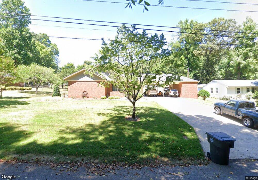 329 Bossong Dr, Asheboro, NC 27205 - photo 1