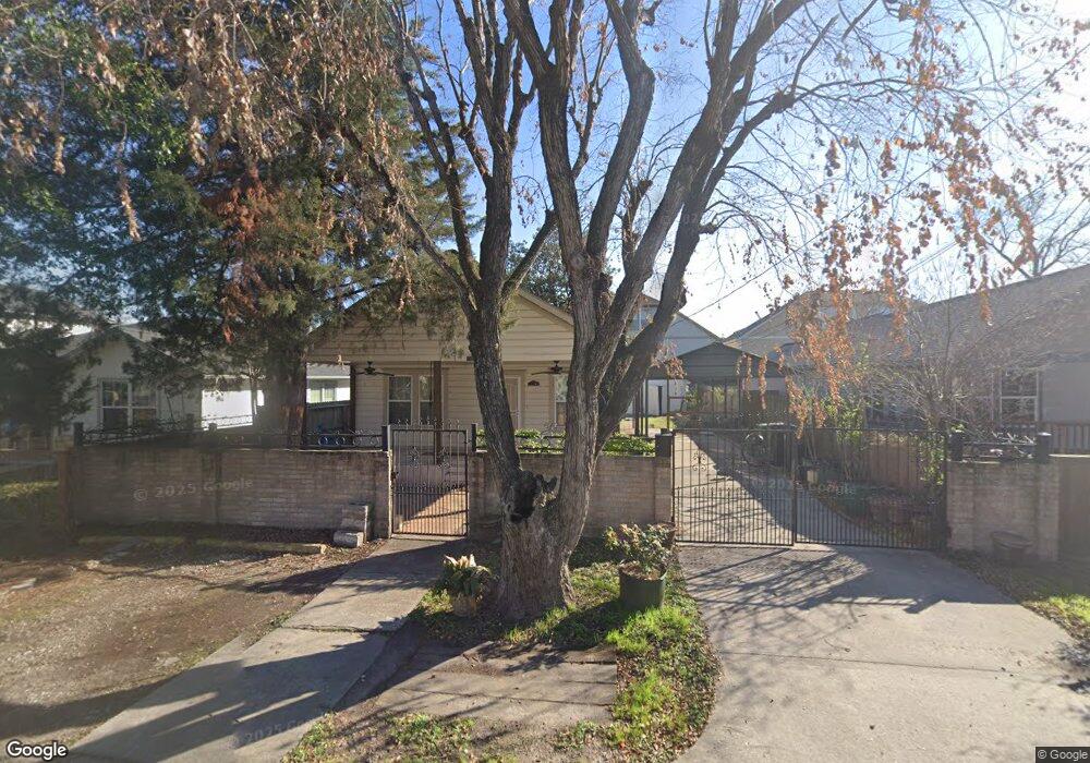 714 Redwing Place Dr, Houston, TX 77009 - photo 1