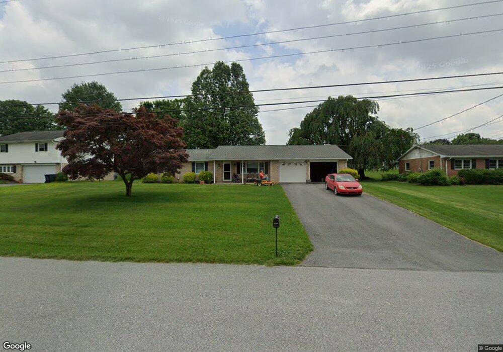 2950 Jefferson Dr, Chambersburg, PA 17201 - photo 1