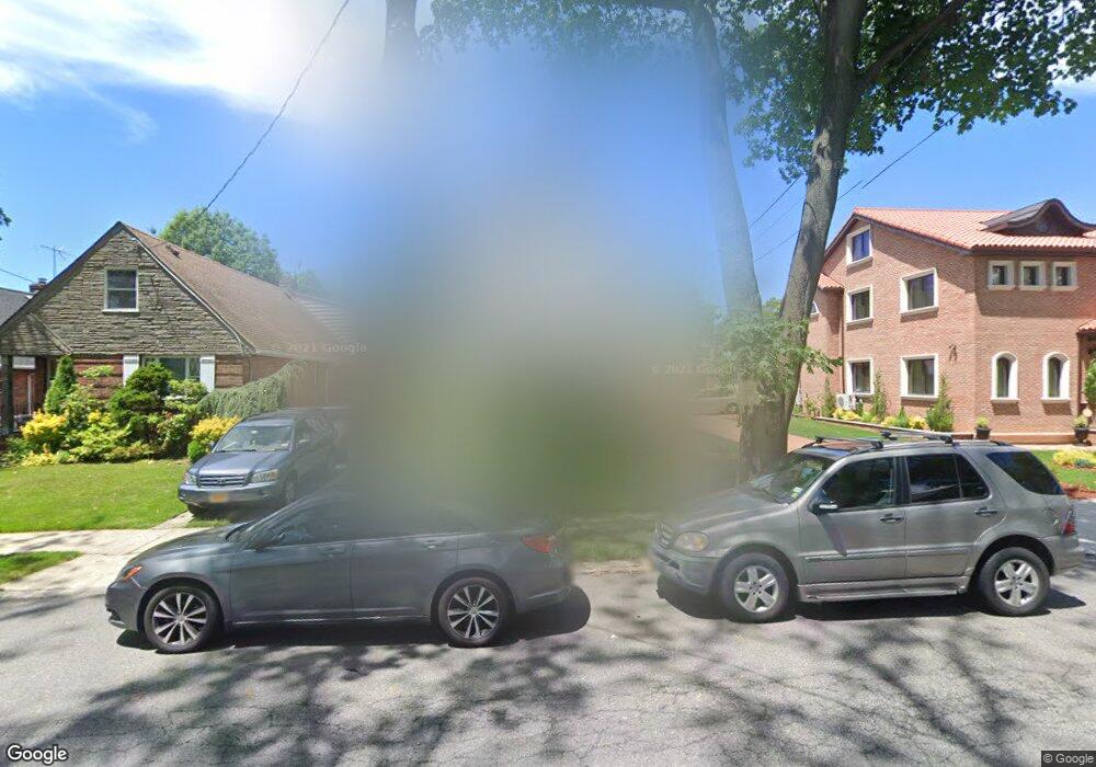 3318 172nd St, Flushing, NY 11358 - photo 1