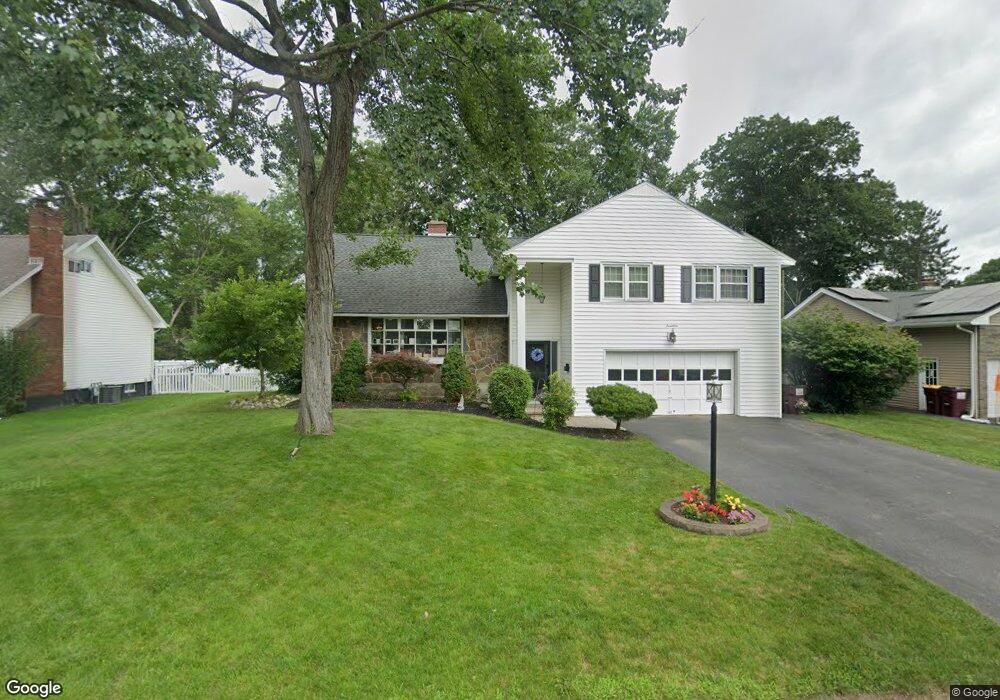 17 Santa Ln, Schenectady, NY 12306 - photo 1