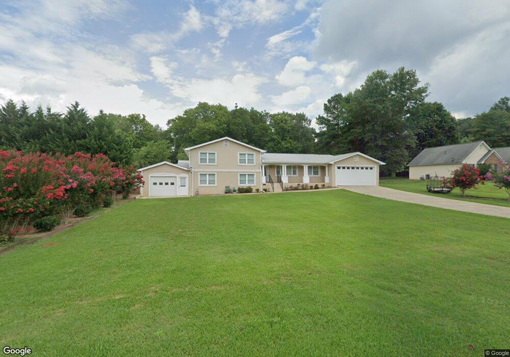 1909 Wynn Dr, Marietta, GA 30062 - photo 1