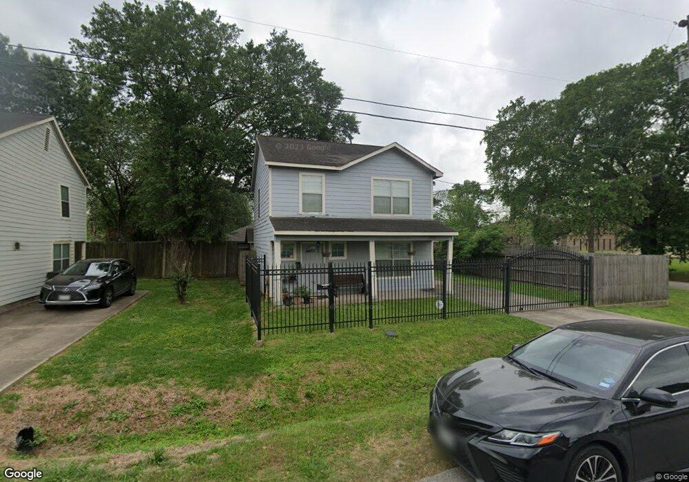 225 Delaney St, Houston, TX 77009 - photo 1