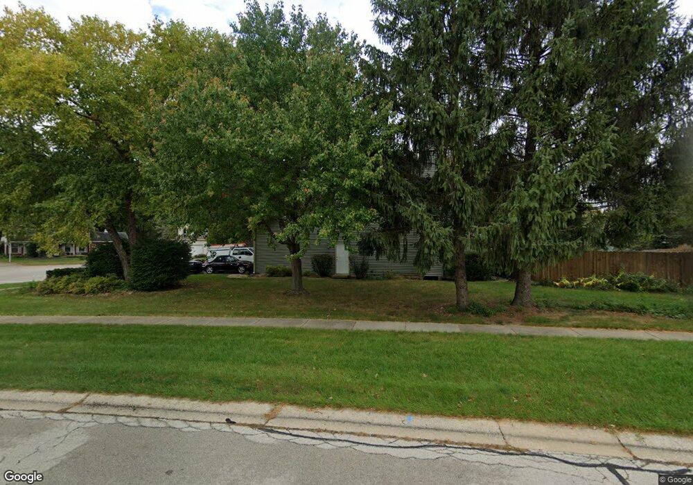 817 Stewart St, Batavia, IL 60510 - photo 1