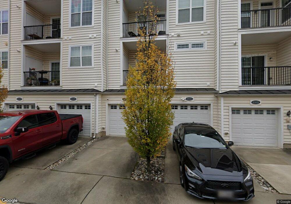 43025 Clarks Mill Terrace, Ashburn, VA 20148 - photo 1