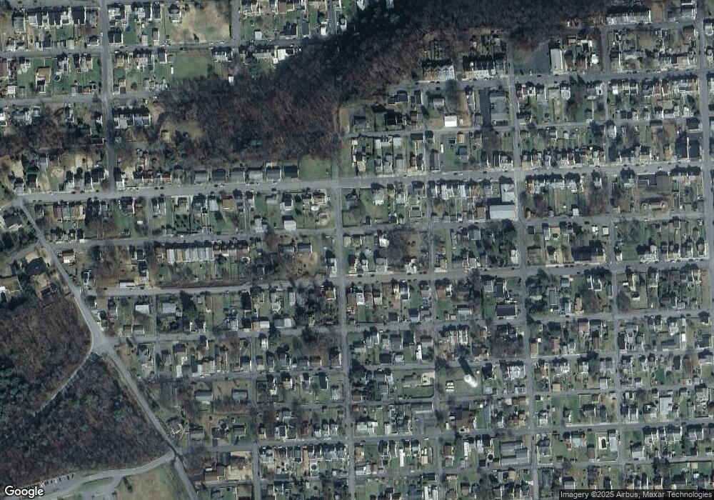 1451 W Mulberry St, Coal Township, PA 17866 - photo 1