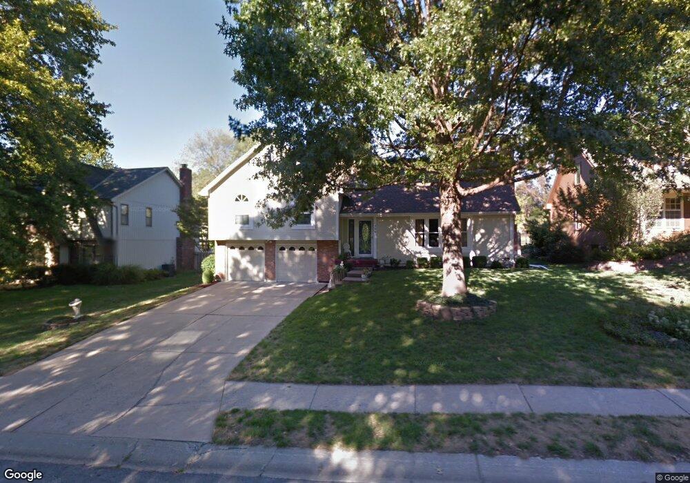 1304 NW 12th St, Blue Springs, MO 64015 - photo 1