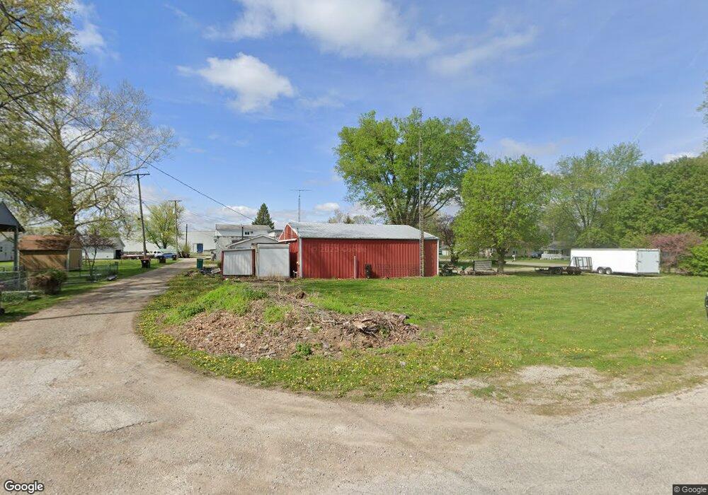 1528 N Logan St, Lincoln, IL 62656 - photo 1