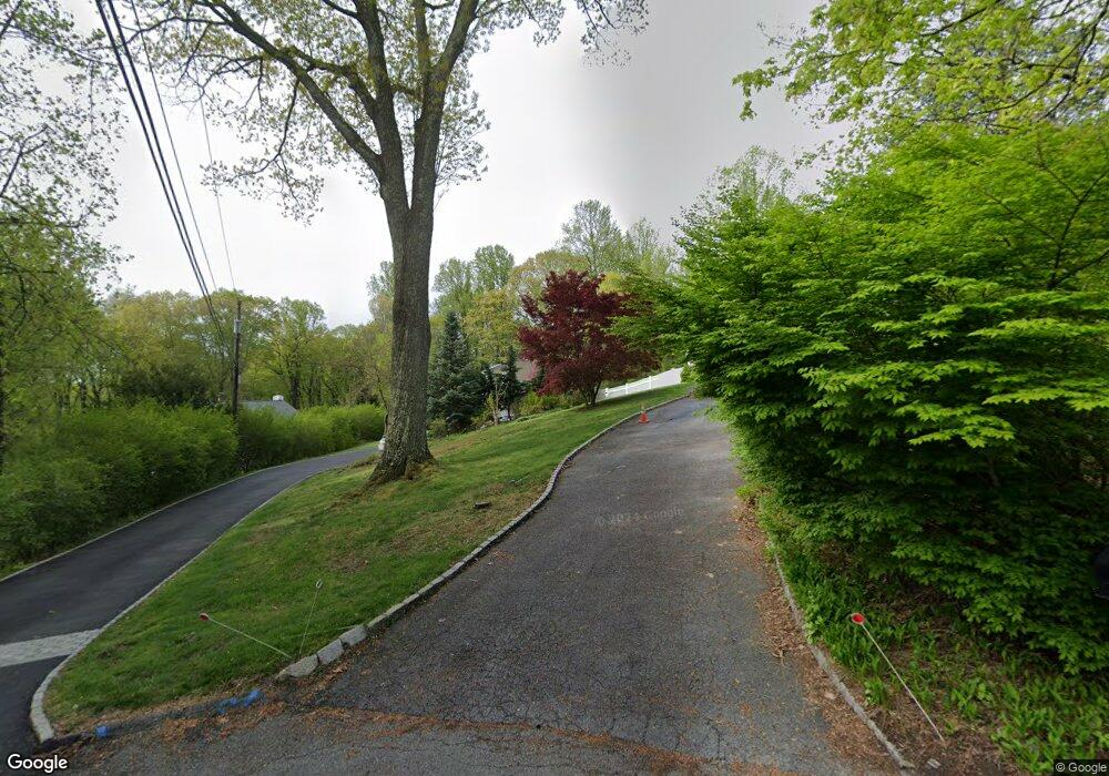 441 Yorkhill Rd, Yorktown Heights, NY 10598 - photo 1