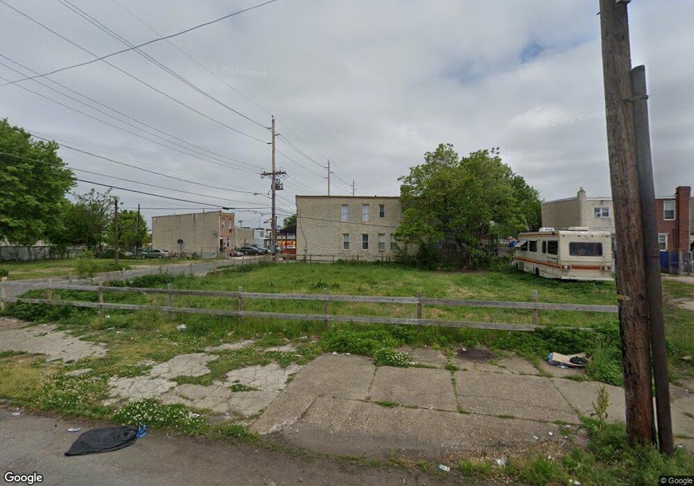 925 Elm St, Camden, NJ 08102 - photo 1