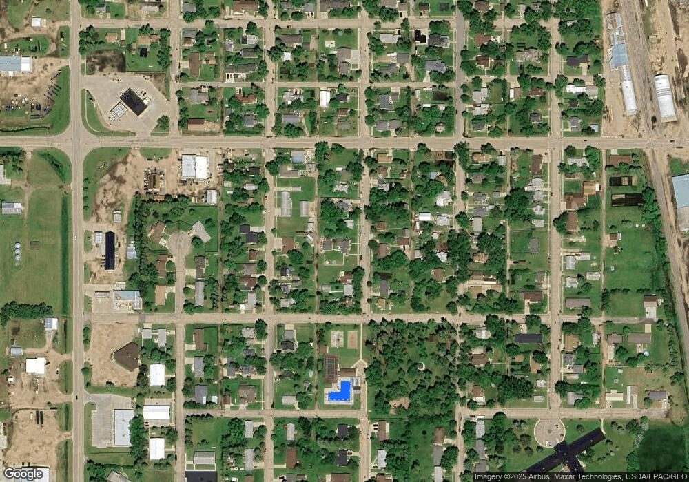 928 4th Ave, Cando, ND 58324 - photo 1