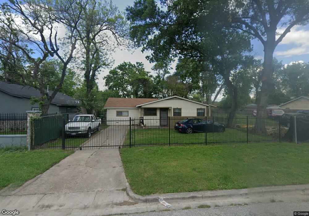 214 Ishmeal St, Houston, TX 77076 - photo 1