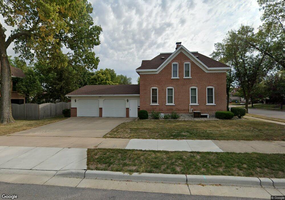 400 N Washington St, New Ulm, MN 56073 - photo 1