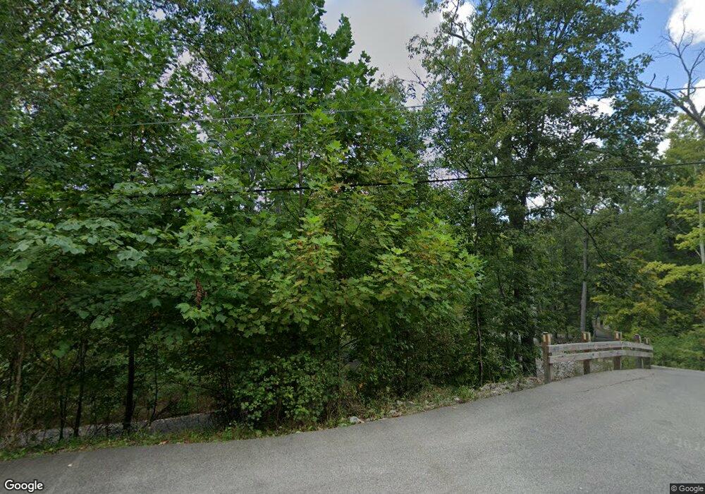 11721 W Grandview Dr, Columbus, IN 47201 - photo 1