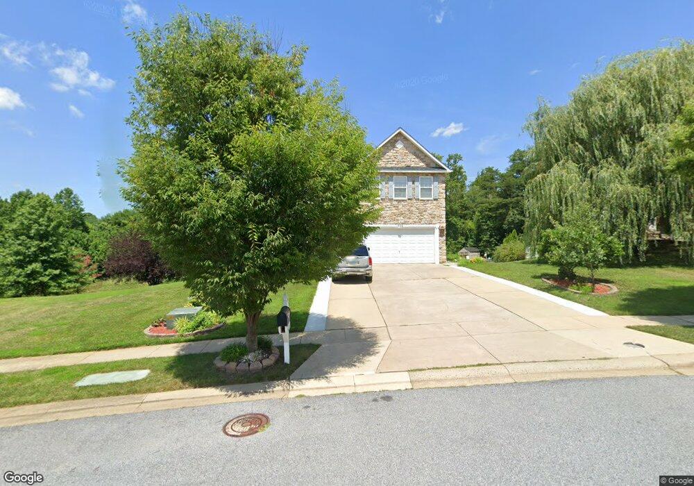 4716 Stellabrooke Ln, Rosedale, MD 21237 - photo 1