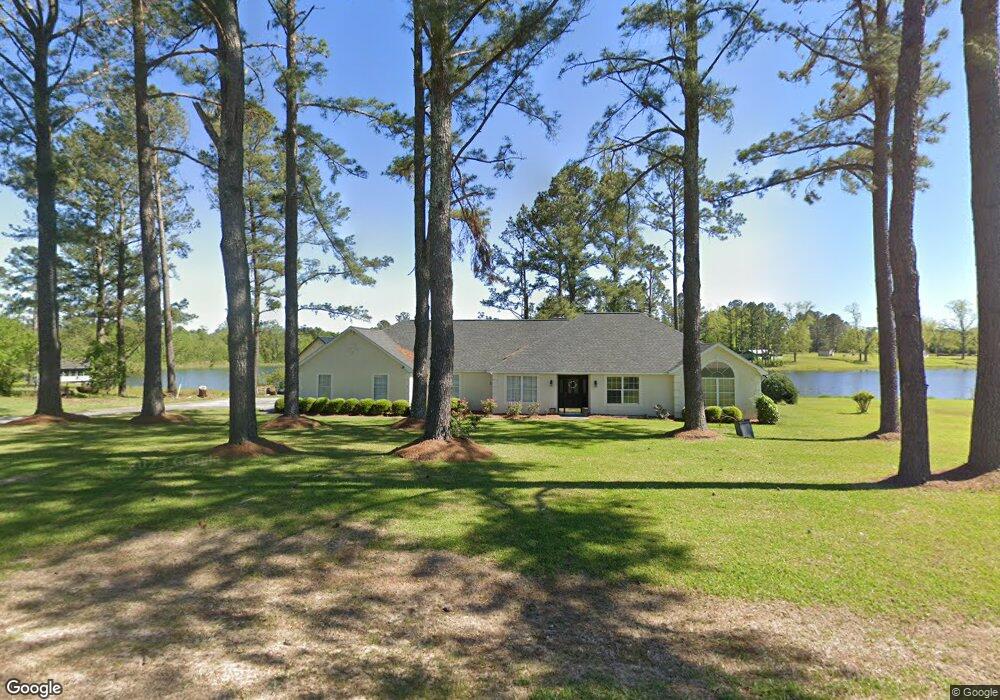 236 Lakeview Cir, Douglas, GA 31535 - photo 1