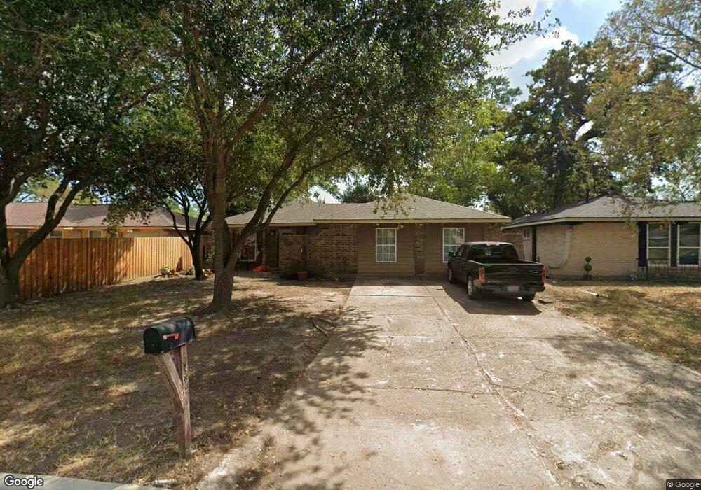 6327 Silver Chalice Dr, Houston, TX 77088 - photo 1