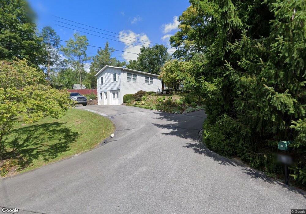 104 Ewing St, Berkeley Springs, WV 25411 - photo 1