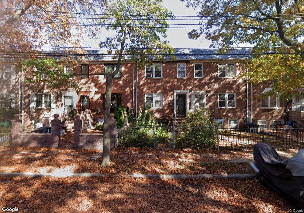 11015 172nd St, Jamaica, NY 11433 - photo 1