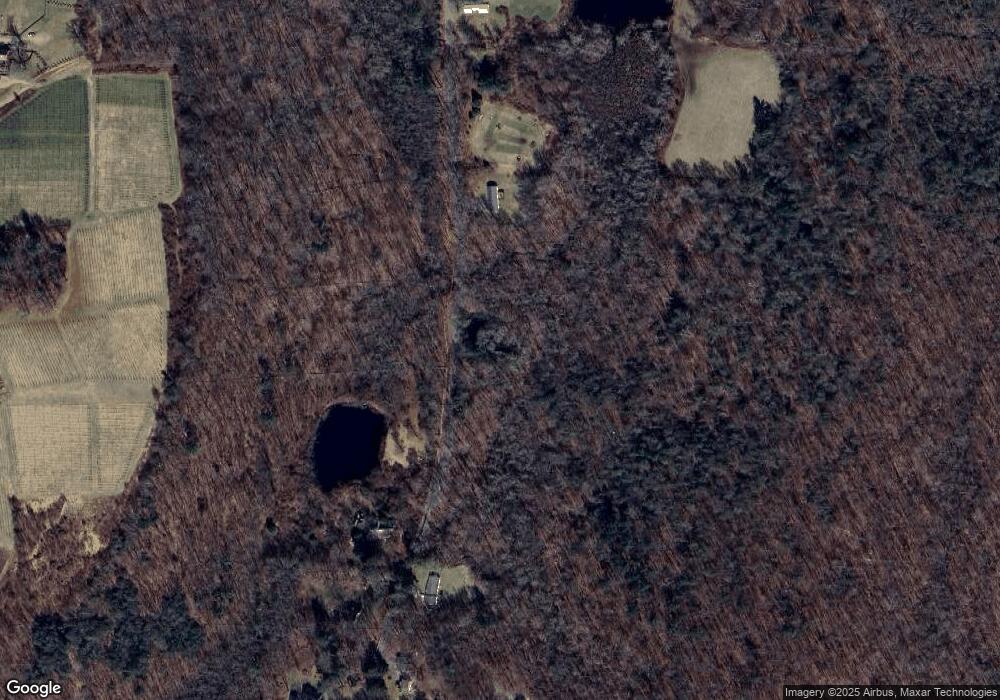 125 Cherry Hill Rd, Pomfret Center, CT 06259 - photo 1