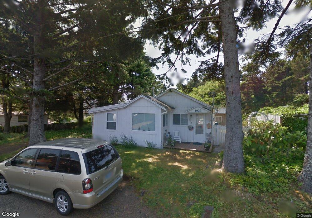 1024 10th S St W, Lincoln City, OR 97367 - photo 1