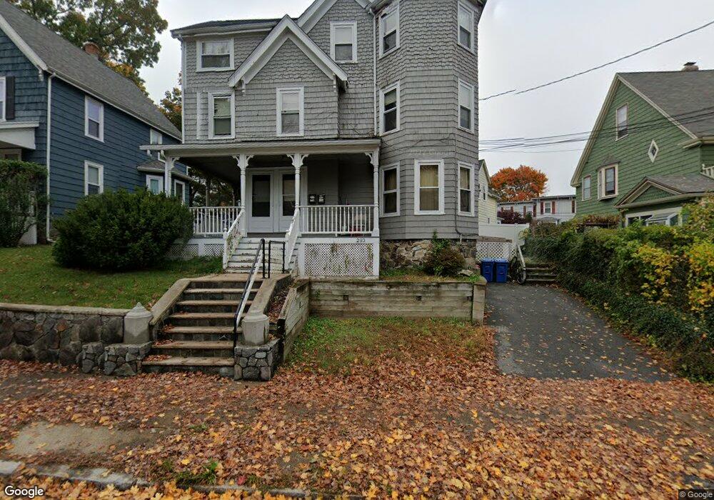 293 Albion St unit 2, Wakefield, MA 01880 - photo 1