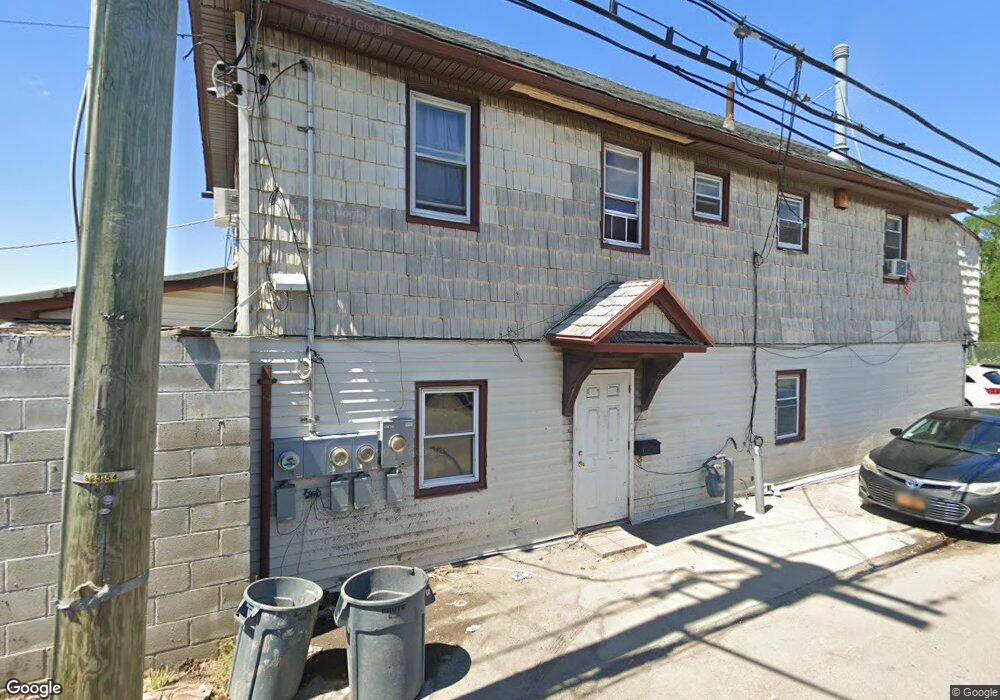 15406 Broad St, Rosedale, NY 11422 - photo 1