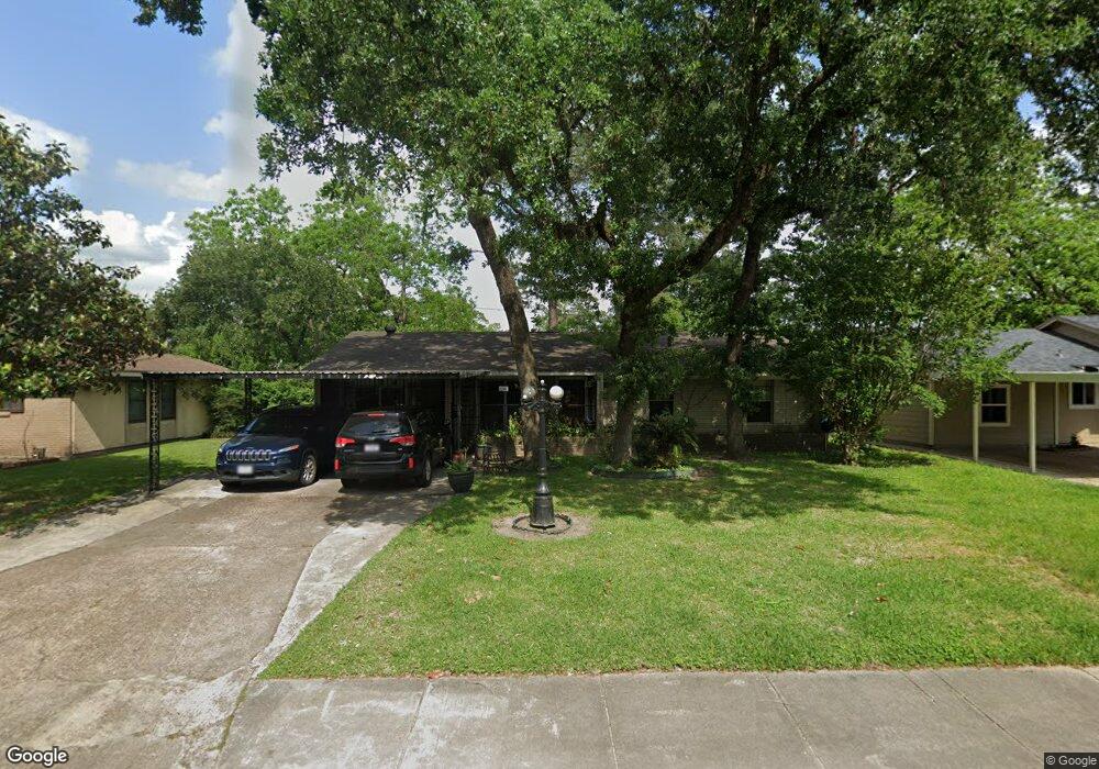 10518 Royal Oaks Dr, Houston, TX 77016 - photo 1