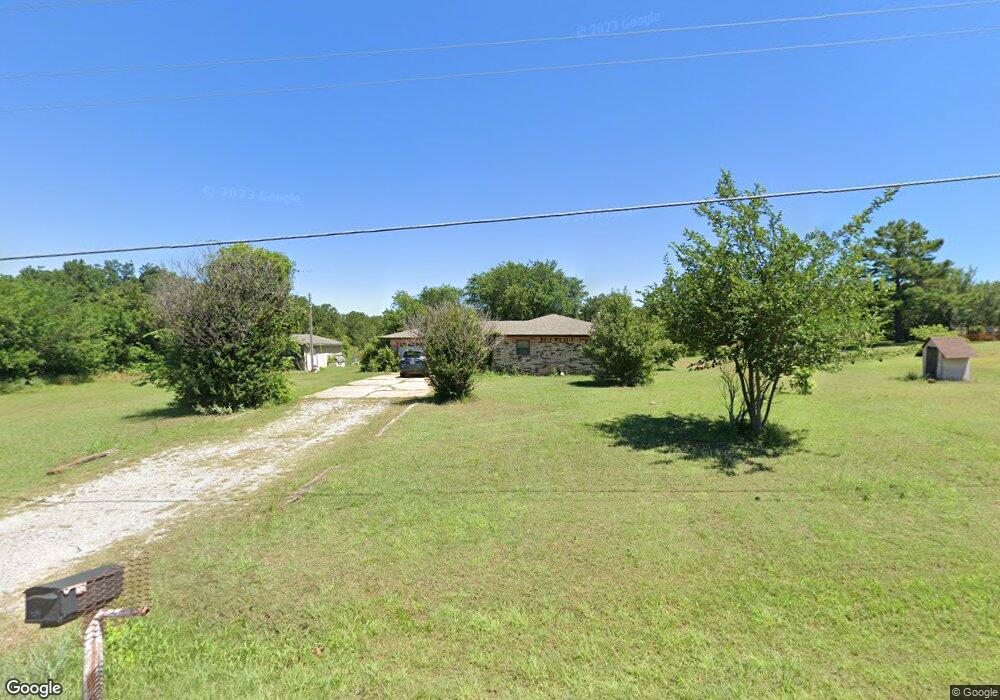 1035 E Camelback Rd, Duncan, OK 73533 - photo 1