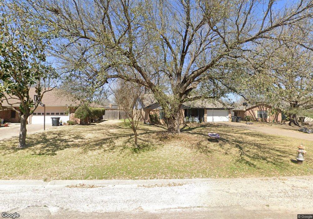 1506 Cobblestone Ln, Cleburne, TX 76033 - photo 1