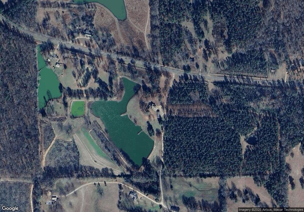 62 Pickett Rd, Fitzpatrick, AL 36029 - photo 1