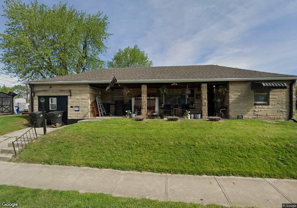 802 W 22nd St, Anderson, IN 46016 - photo 1