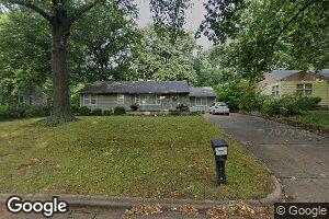 421 Wickham Rd, Manhattan, KS 66502