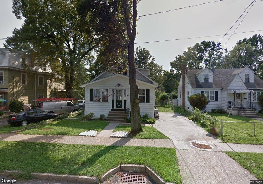 46 S Fellowship Rd, Maple Shade, NJ 08052 - photo 1