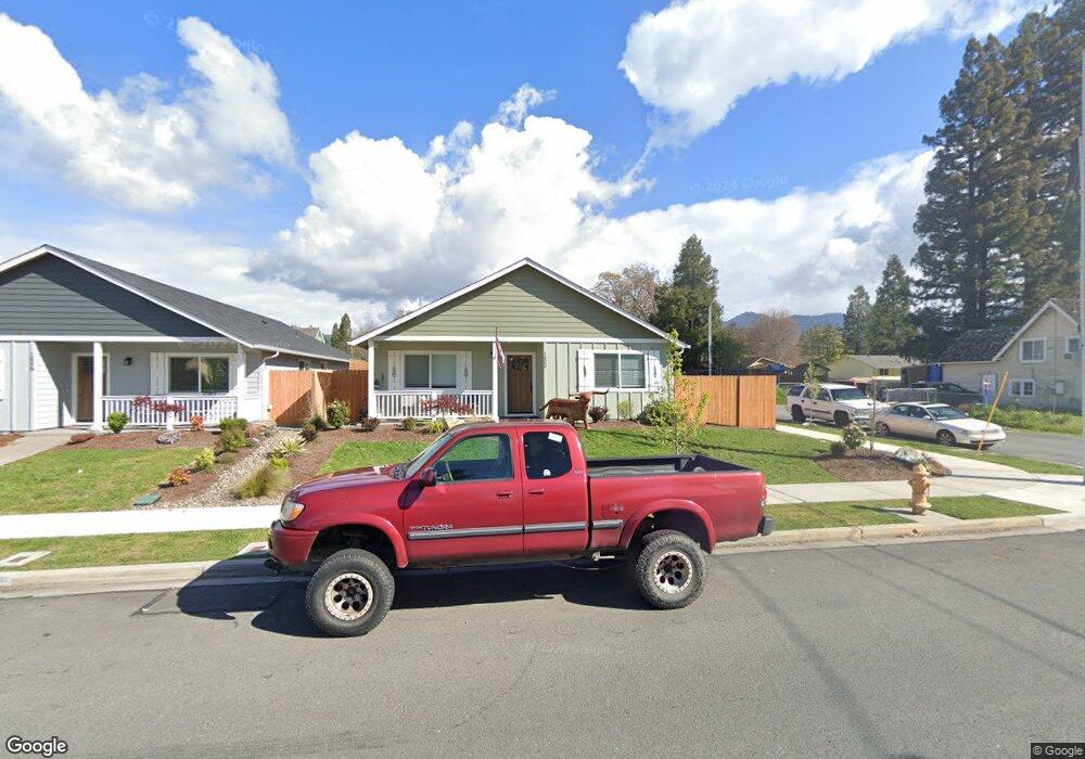 1000 SW L St, Grants Pass, OR 97526 - photo 1