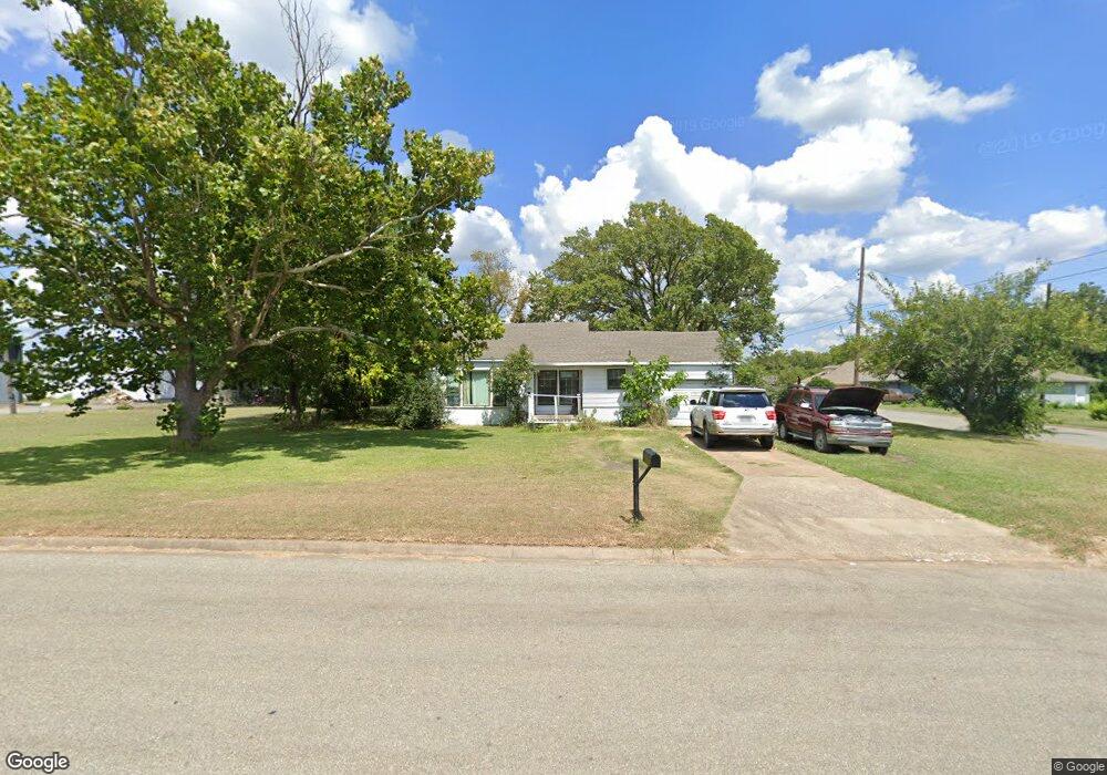 1515 E Peyton St, Sherman, TX 75090 - photo 1