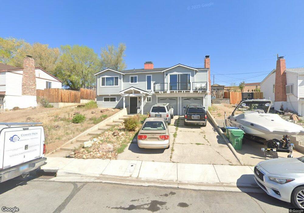 1070 Gault Way, Sparks, NV 89431 - photo 1